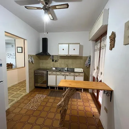 Casa La Famiglia - Lamaddalenahomes Apartamento