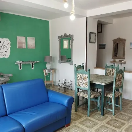 Casa La Famiglia - Lamaddalenahomes * La Maddalena (Sassari)