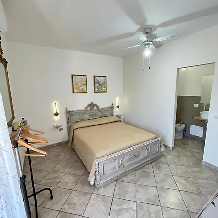 Casa La Famiglia - Lamaddalenahomes * La Maddalena (Sassari)